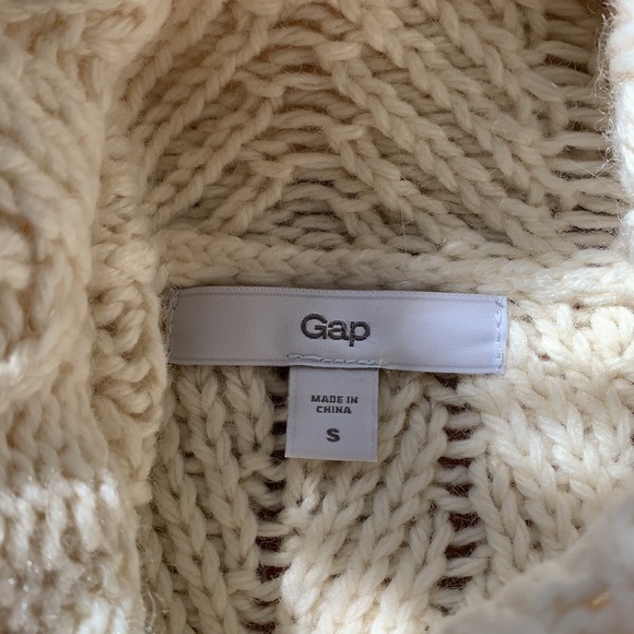 Gap cable knit cowl neck sweater size Small - Picture 5 of 5